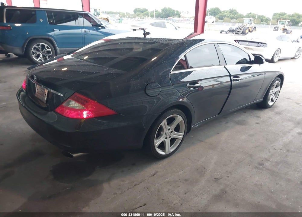 2007 MERCEDES-BENZ CLS 550 VIN: WDDDJ72X87A110600