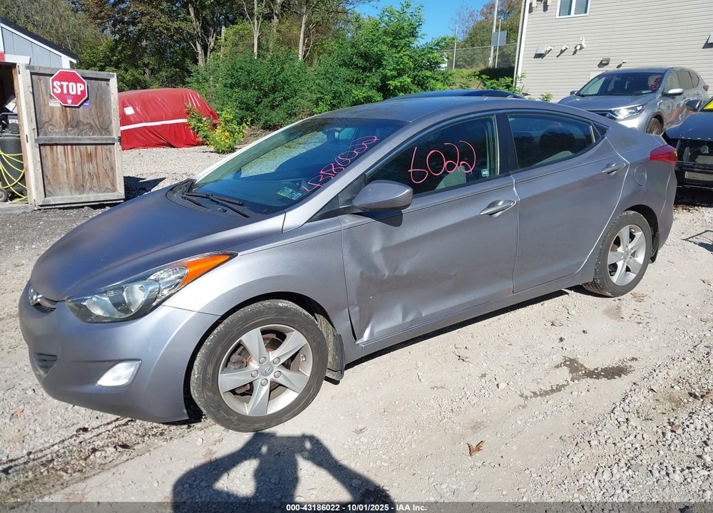 2013 HYUNDAI ELANTRA VIN: KMHDH4AE0DU675062