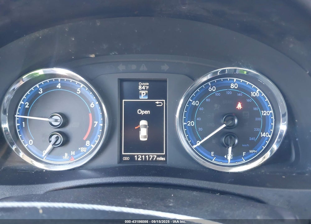 2018 TOYOTA COROLLA VIN: 2T1BURHE3JC013897