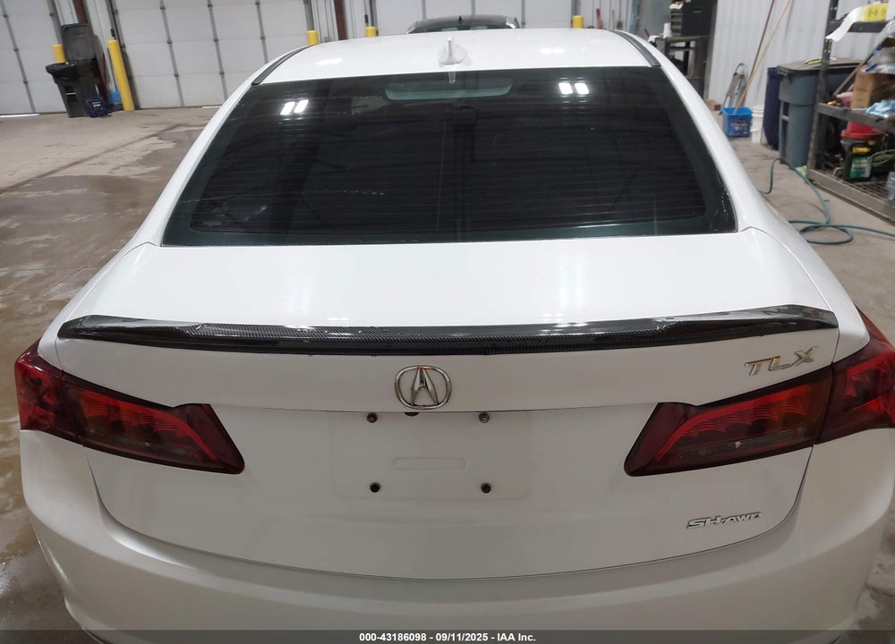 2015 ACURA TLX V6 TECH VIN: 19UUB3F55FA003531