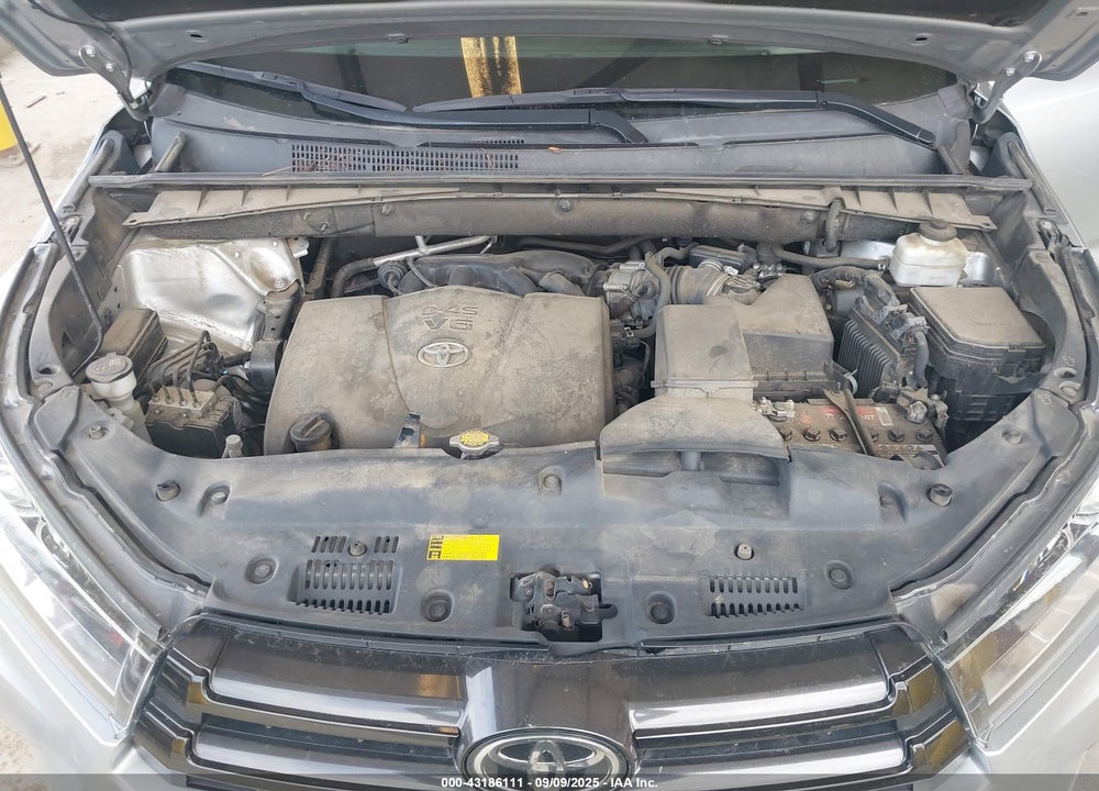 2017 TOYOTA HIGHLANDER VIN: 5TDJZRFH6HS365240