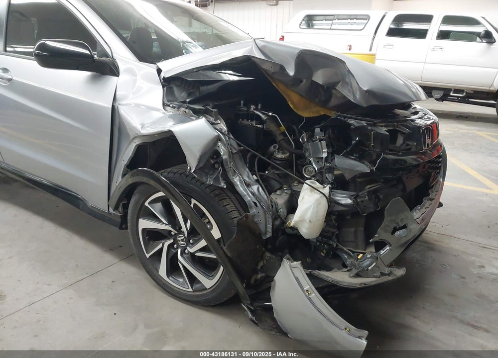 2019 HONDA HR-V VIN: 3CZRU5H10KG710367
