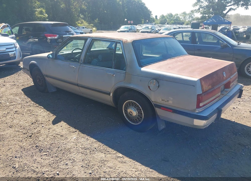 1990 BUICK LESABRE CUSTOM VIN: 1G4HP54C1LH418651