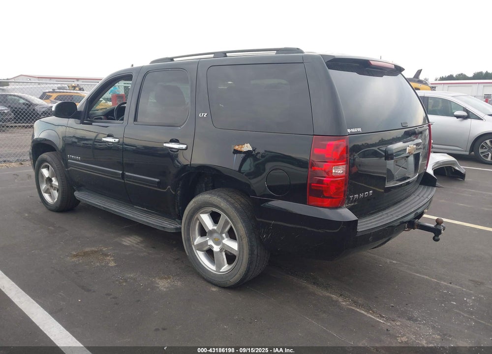 2008 CHEVROLET TAHOE LTZ VIN: 1GNFK13088J155544