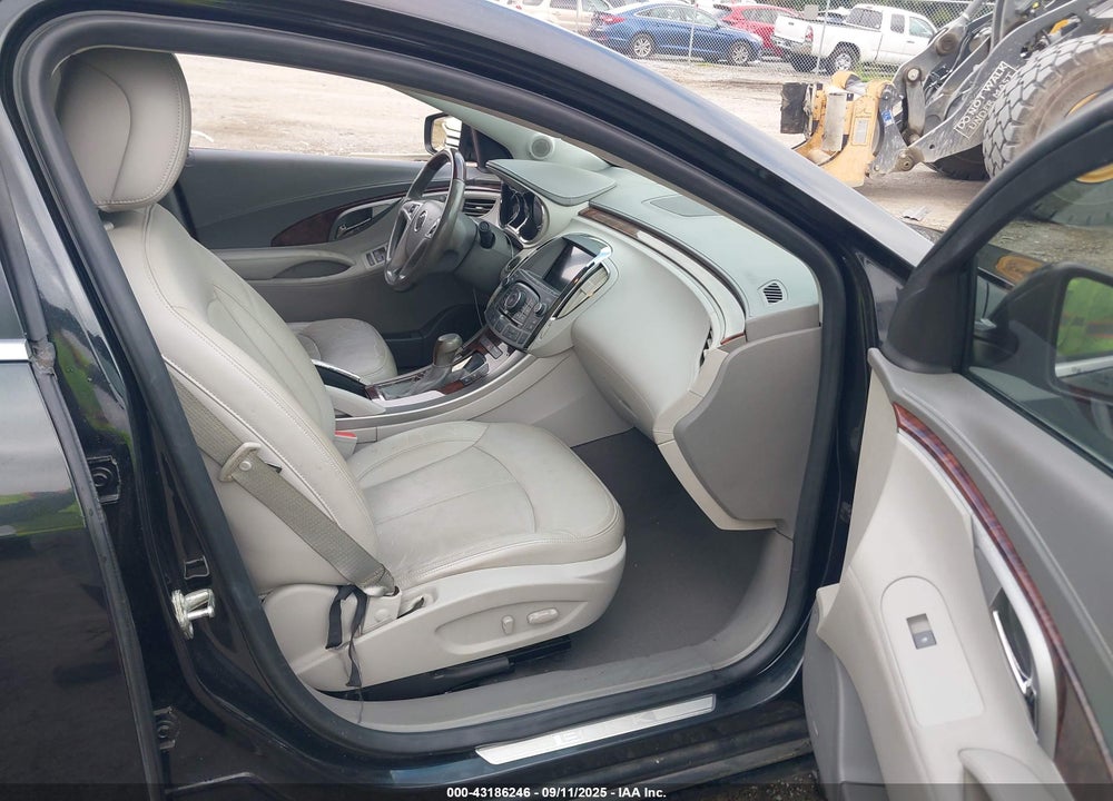 2010 BUICK LACROSSE VIN: 1G4GE5EV3AF234189