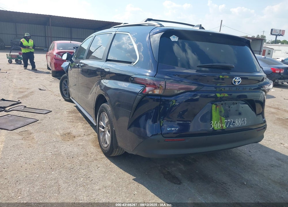2025 TOYOTA SIENNA VIN: 5TDJRKEC5SS230691