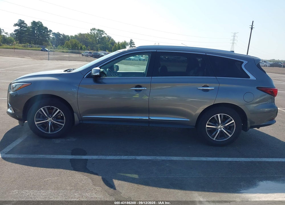 2017 INFINITI QX60 VIN: 5N1DL0MM8HC543446