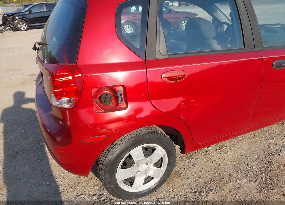2007 CHEVROLET AVEO 5 LS VIN: KL1TD66677B710177