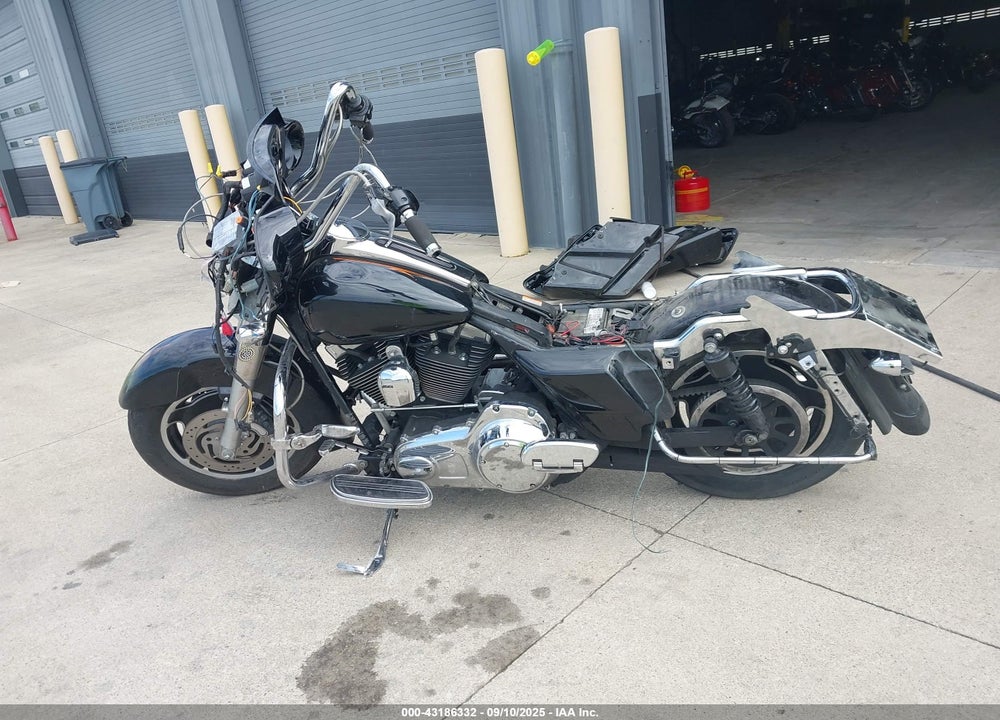 2007 HARLEY-DAVIDSON FLHX VIN: 1HD1KB41X7Y723409