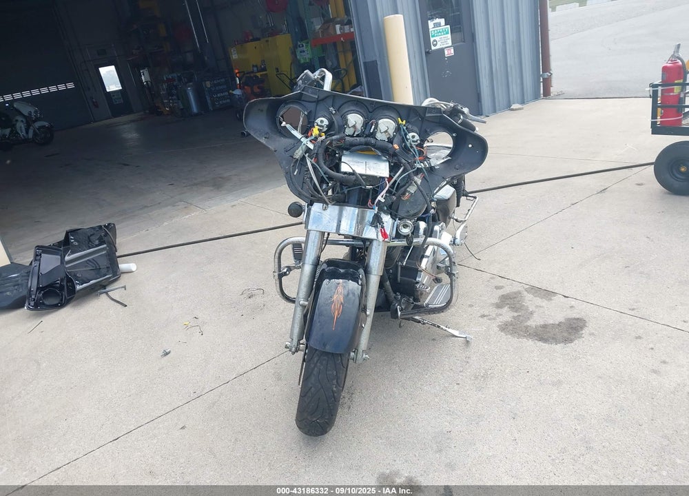 2007 HARLEY-DAVIDSON FLHX VIN: 1HD1KB41X7Y723409