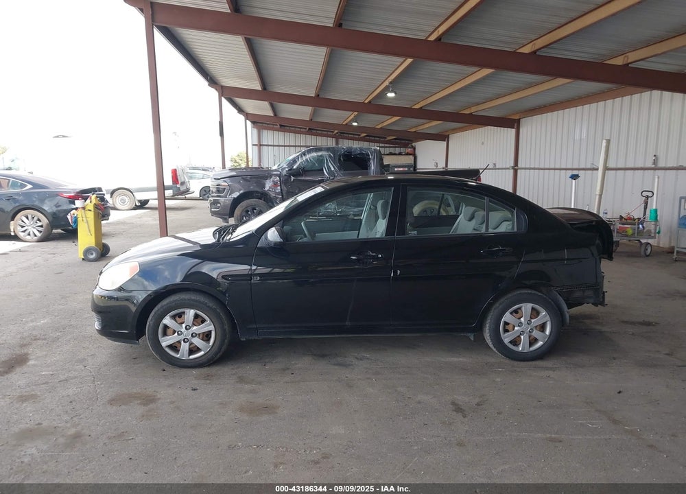 2008 HYUNDAI ACCENT GLS VIN: KMHCN46C68U178888