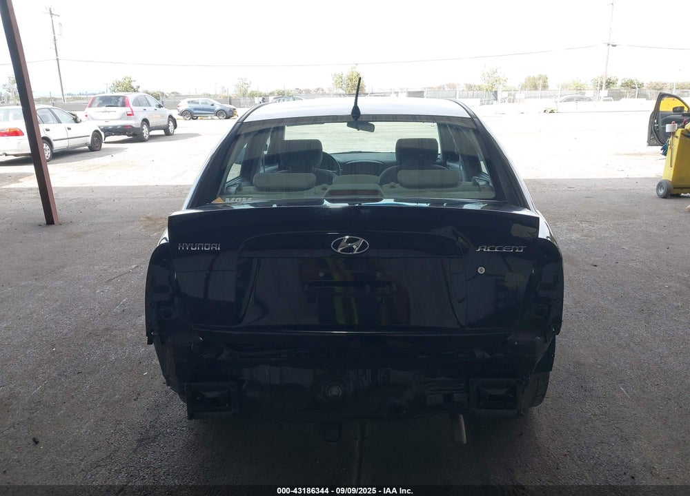 2008 HYUNDAI ACCENT GLS VIN: KMHCN46C68U178888