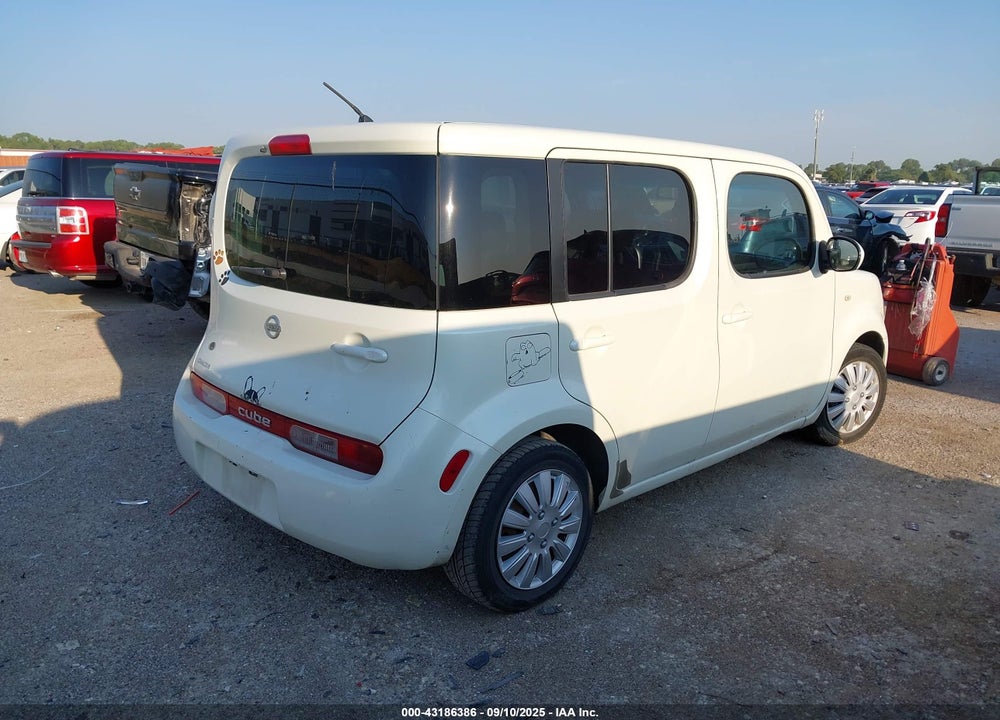 2010 NISSAN CUBE VIN: JN8AZ2KR0AT161793