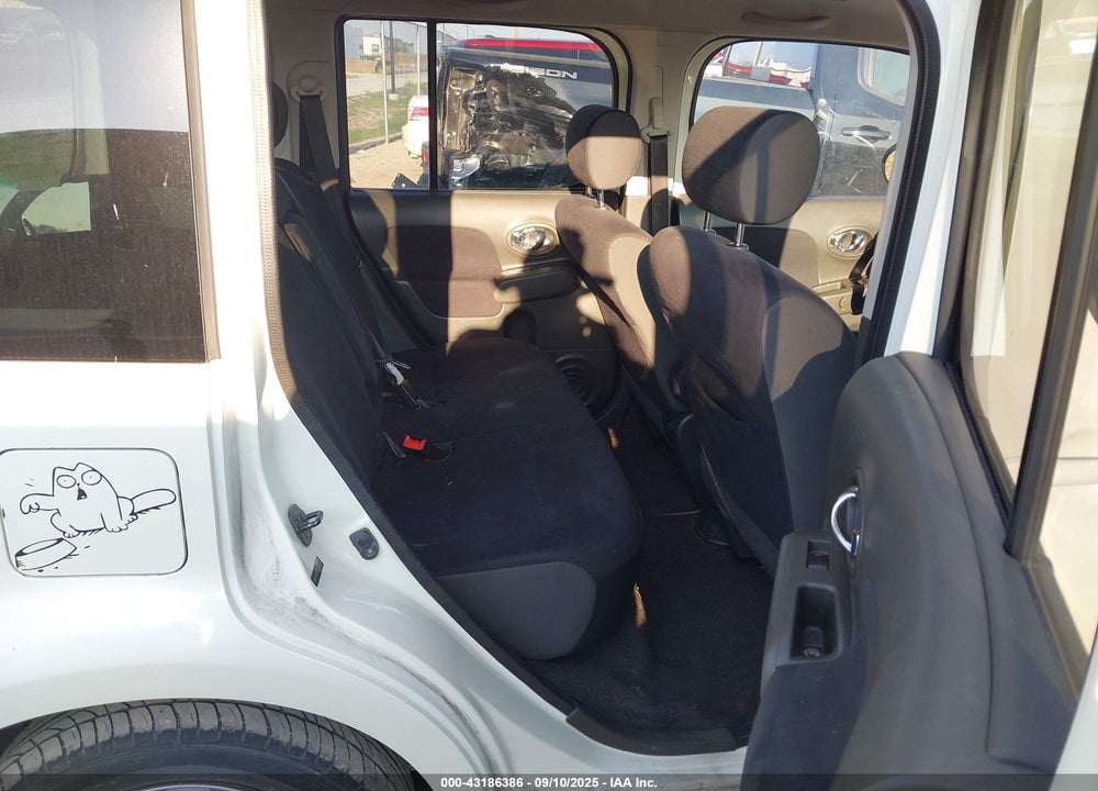2010 NISSAN CUBE VIN: JN8AZ2KR0AT161793