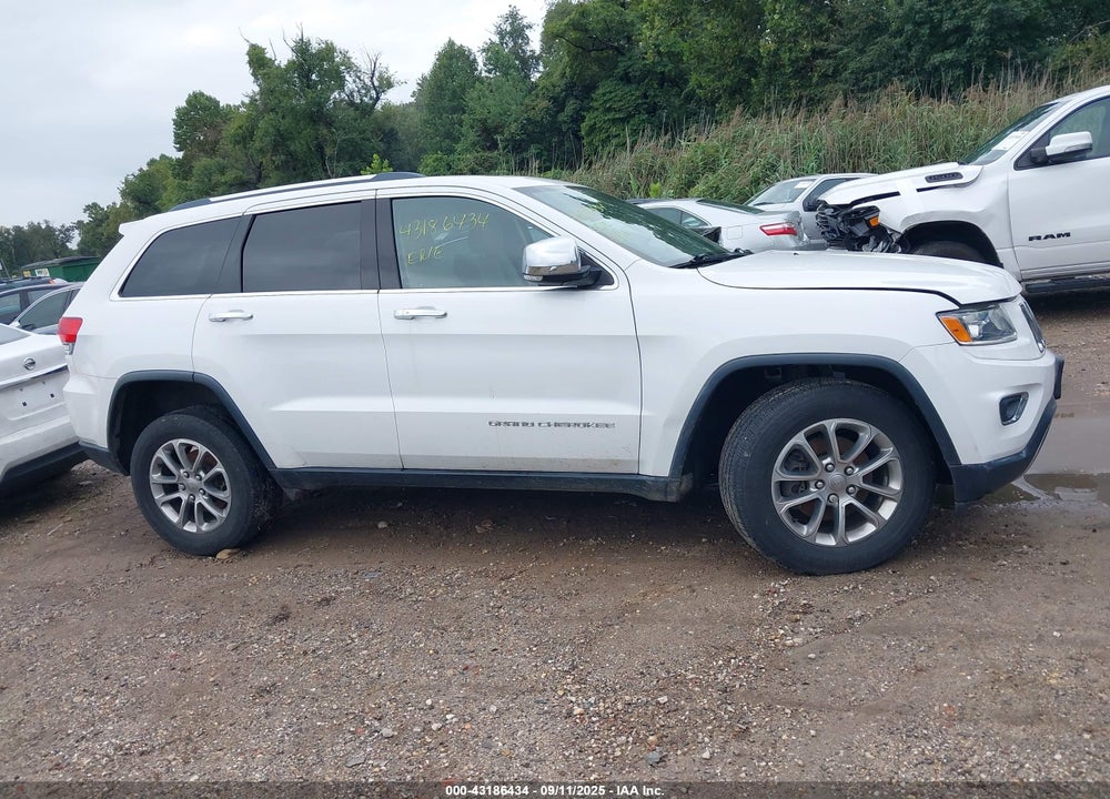 2015 JEEP GRAND CHEROKEE VIN: 1C4RJFBG8FC664264