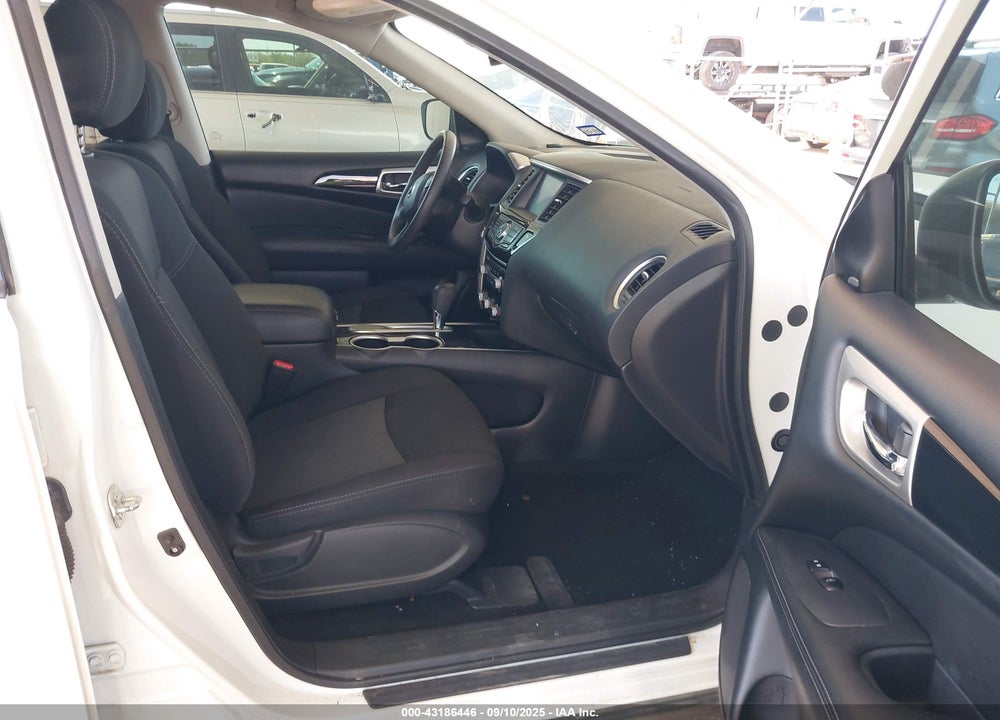 2020 NISSAN PATHFINDER SV 2WD VIN: 5N1DR2BN6LC646542