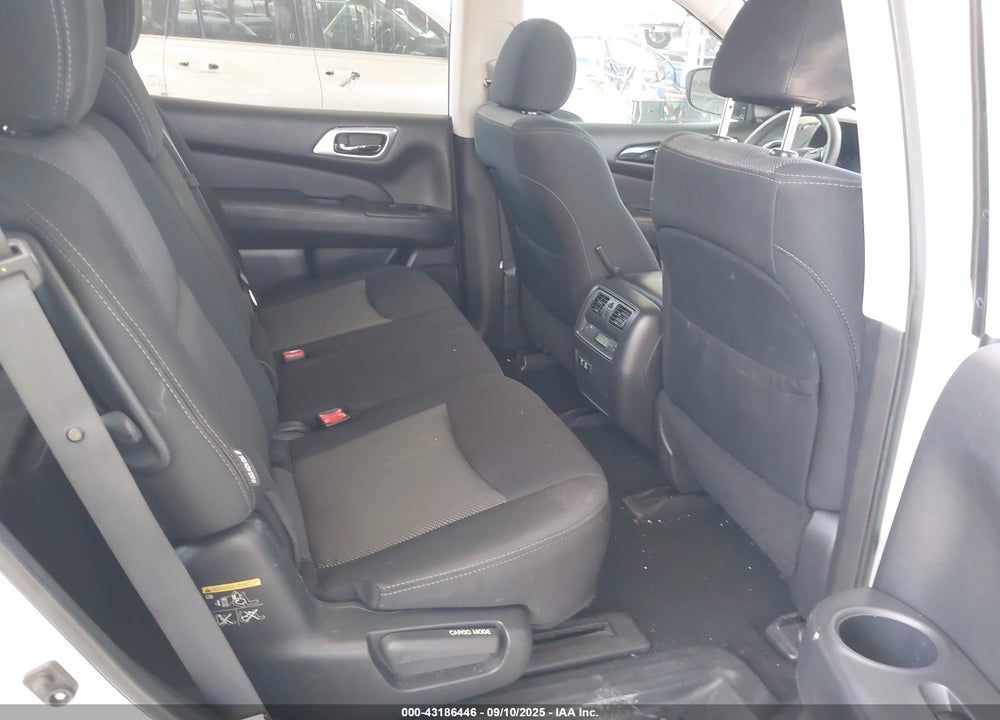 2020 NISSAN PATHFINDER SV 2WD VIN: 5N1DR2BN6LC646542