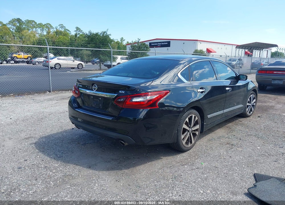2017 NISSAN ALTIMA VIN: 1N4AL3AP0HC116680