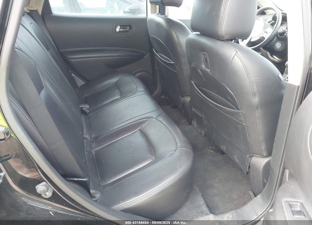 2011 NISSAN ROGUE S VIN: JN8AS5MT6BW560562