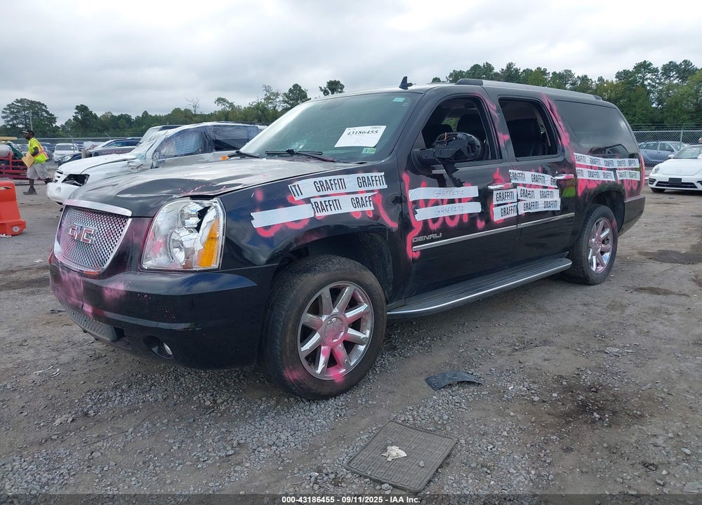2012 GMC YUKON XL VIN: 1GKS2MEFXCR270056