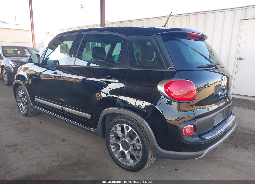 2014 FIAT 500L TREKKING VIN: ZFBCFADH0EZ006064