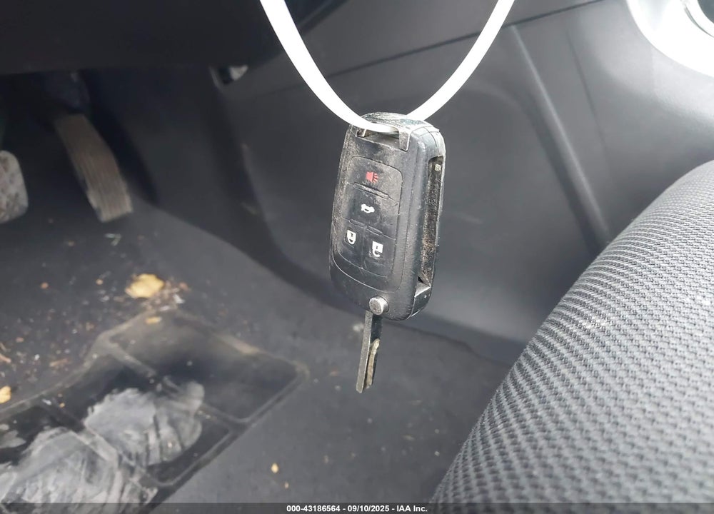 2014 CHEVROLET CRUZE VIN: 1G1PC5SB8E7338769
