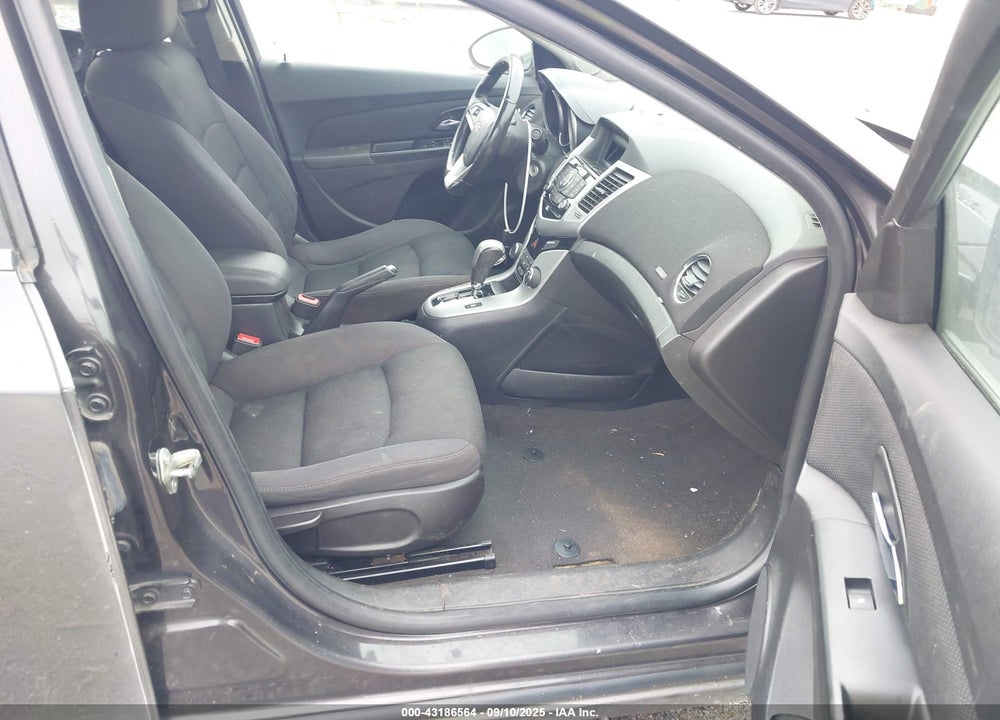 2014 CHEVROLET CRUZE VIN: 1G1PC5SB8E7338769
