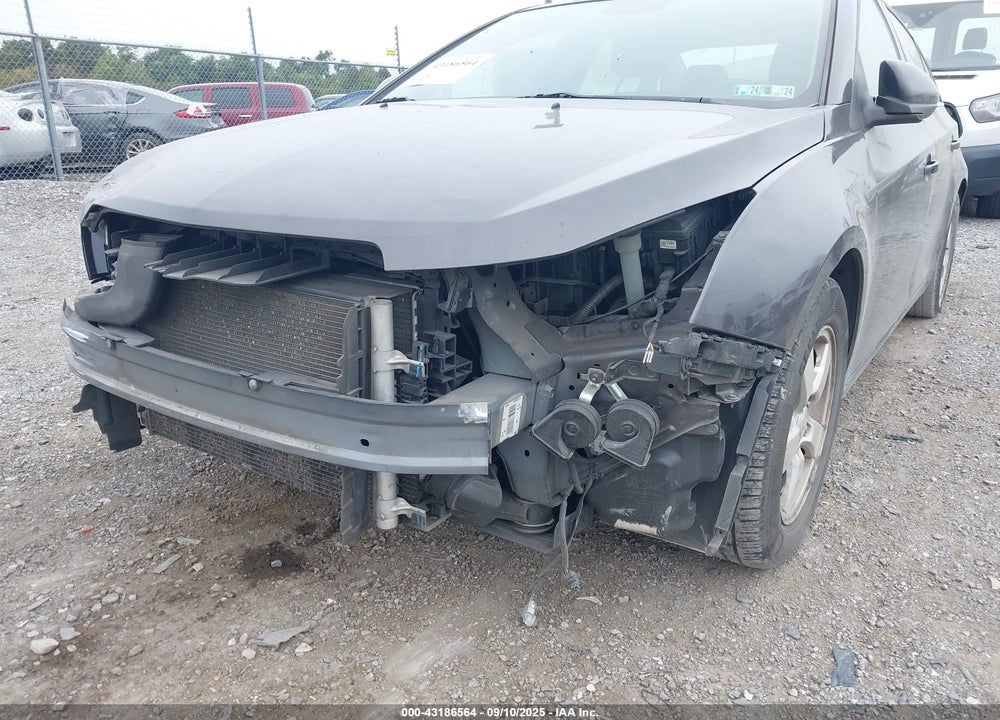 2014 CHEVROLET CRUZE VIN: 1G1PC5SB8E7338769