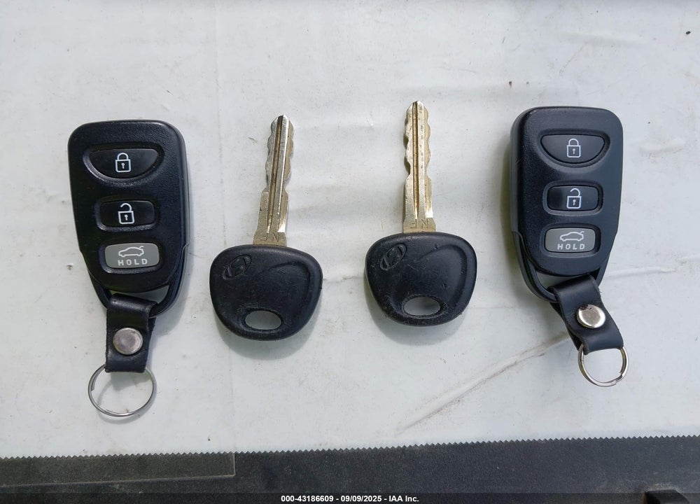 2009 HYUNDAI SONATA LIMITED VIN: 5NPEU46C89H500815