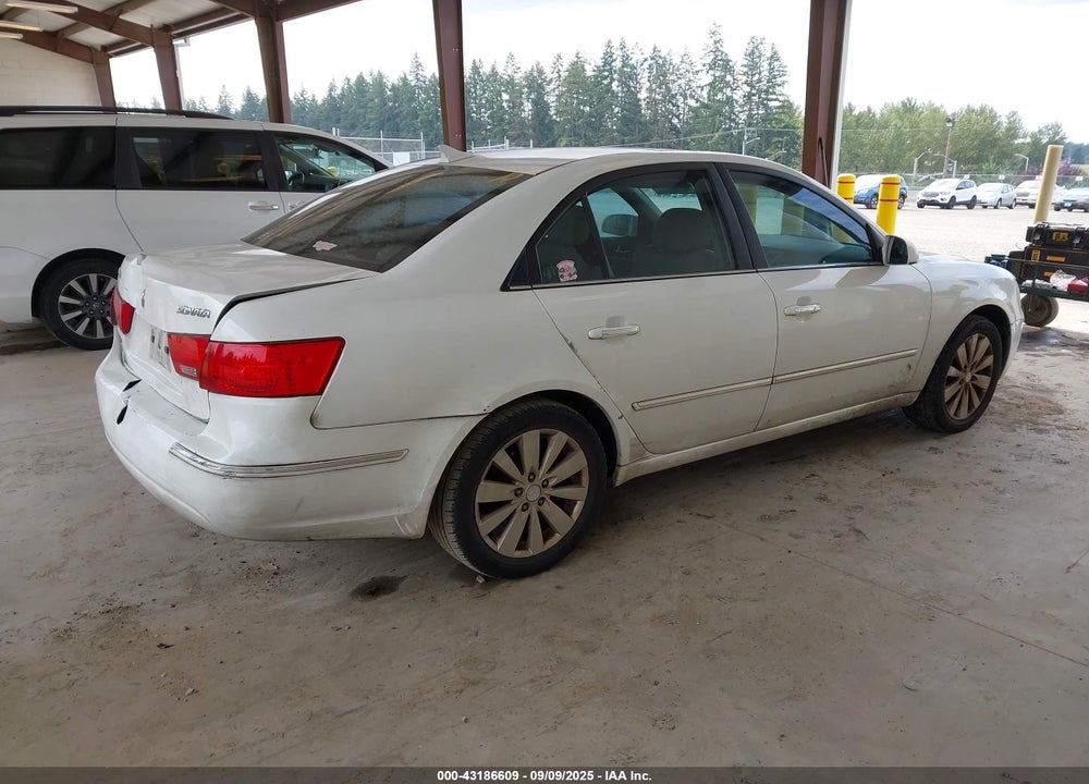 2009 HYUNDAI SONATA LIMITED VIN: 5NPEU46C89H500815