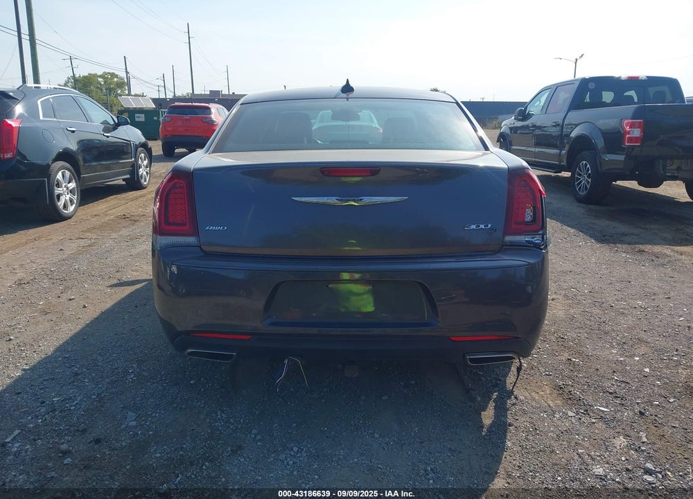 2015 CHRYSLER 300 VIN: 2C3CCAGG0FH899559