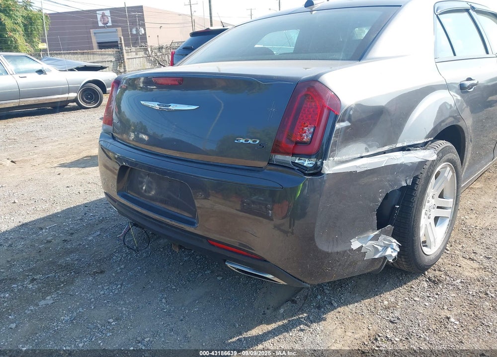 2015 CHRYSLER 300 VIN: 2C3CCAGG0FH899559