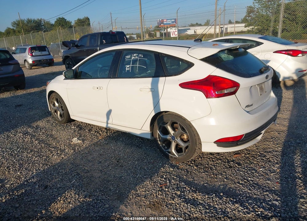 2018 FORD FOCUS ST VIN: 1FADP3L95JL232334