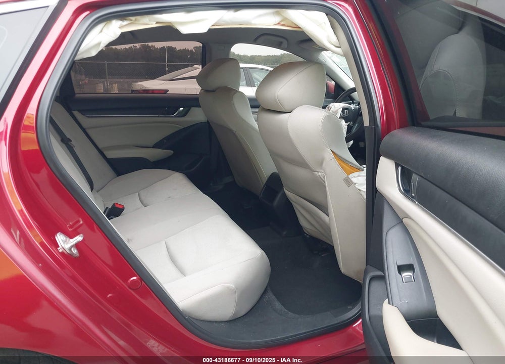 2018 HONDA ACCORD VIN: 1HGCV1F1XJA143099