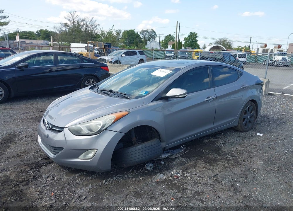 2013 HYUNDAI ELANTRA VIN: KMHDH4AEXDU937606