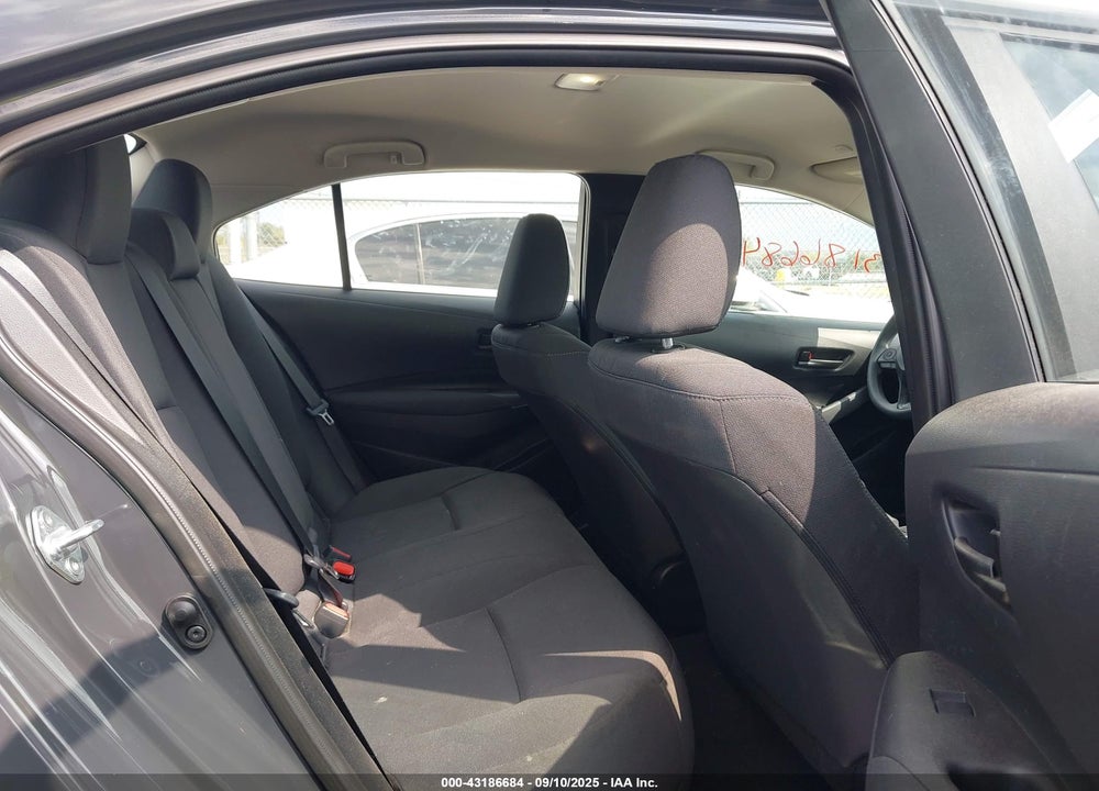 2024 TOYOTA COROLLA LE VIN: 5YFB4MDE7RP227070