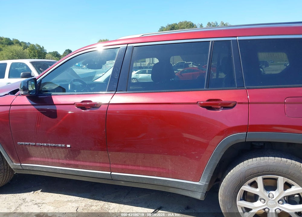 2021 JEEP GRAND CHEROKEE L VIN: 1C4RJKBG3M8162822