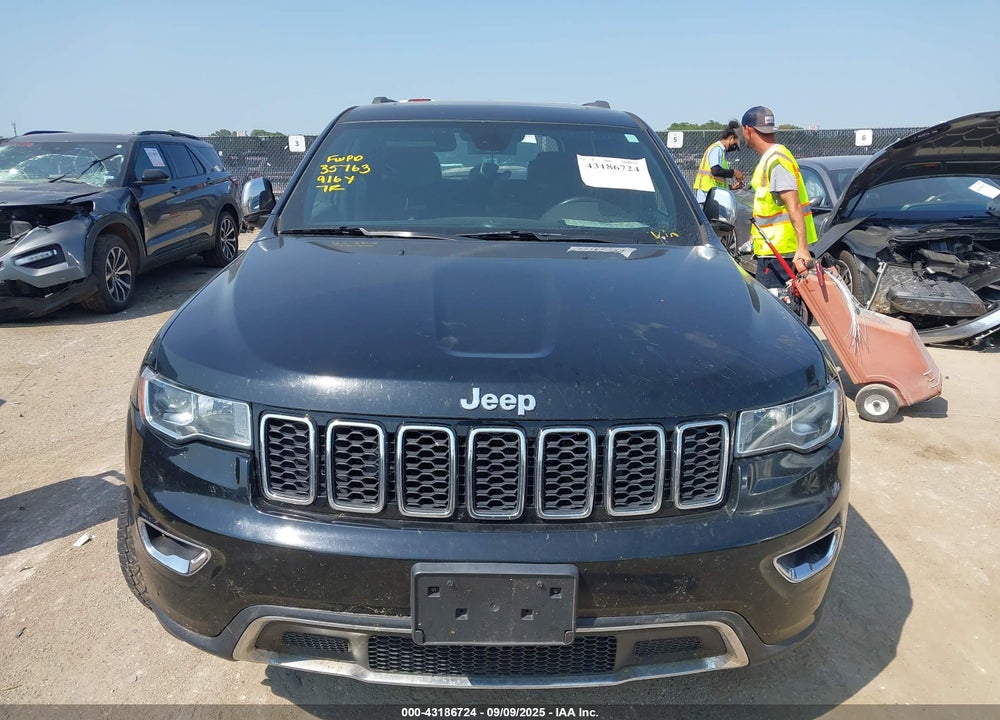 2020 JEEP GRAND CHEROKEE VIN: 1C4RJFBG9LC116902