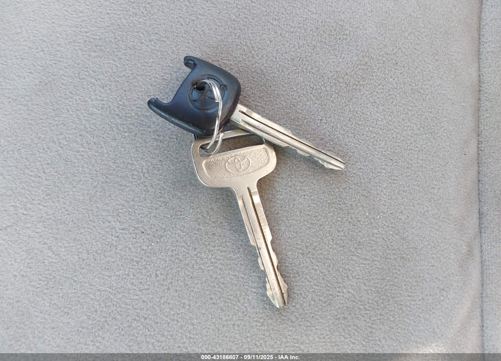 2001 TOYOTA TACOMA VIN: 5TEVL52N91Z871659