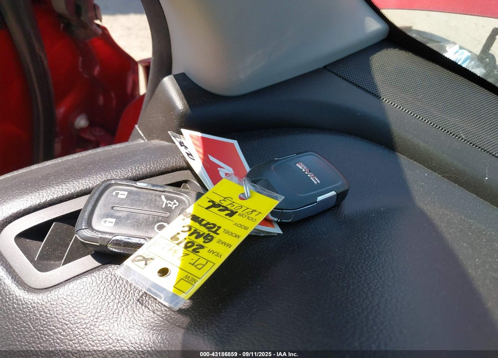 2019 GMC TERRAIN VIN: 3GKALTEV5KL181043
