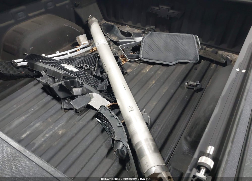 2019 CHEVROLET SILVERADO 1500 LTZ VIN: 3GCUYGEL3KG242527