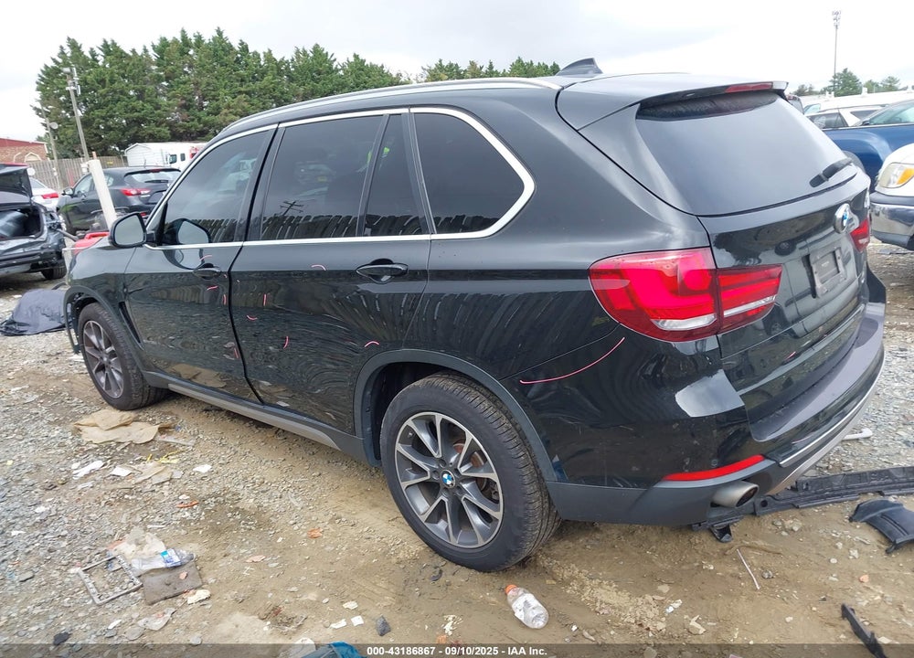 2017 BMW X5 VIN: 5UXKR2C3XH0X04443