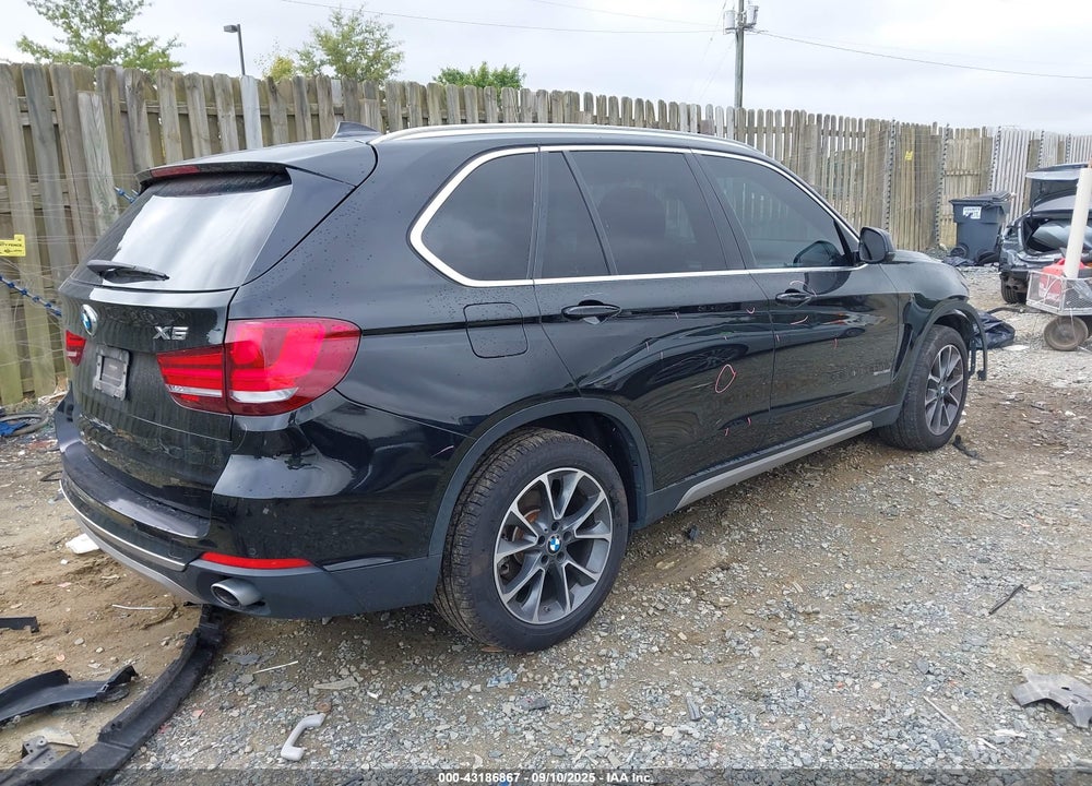 2017 BMW X5 VIN: 5UXKR2C3XH0X04443