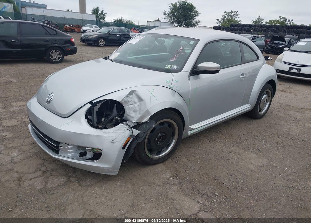 2012 VOLKSWAGEN BEETLE VIN: 3VWJP7ATXCM628289