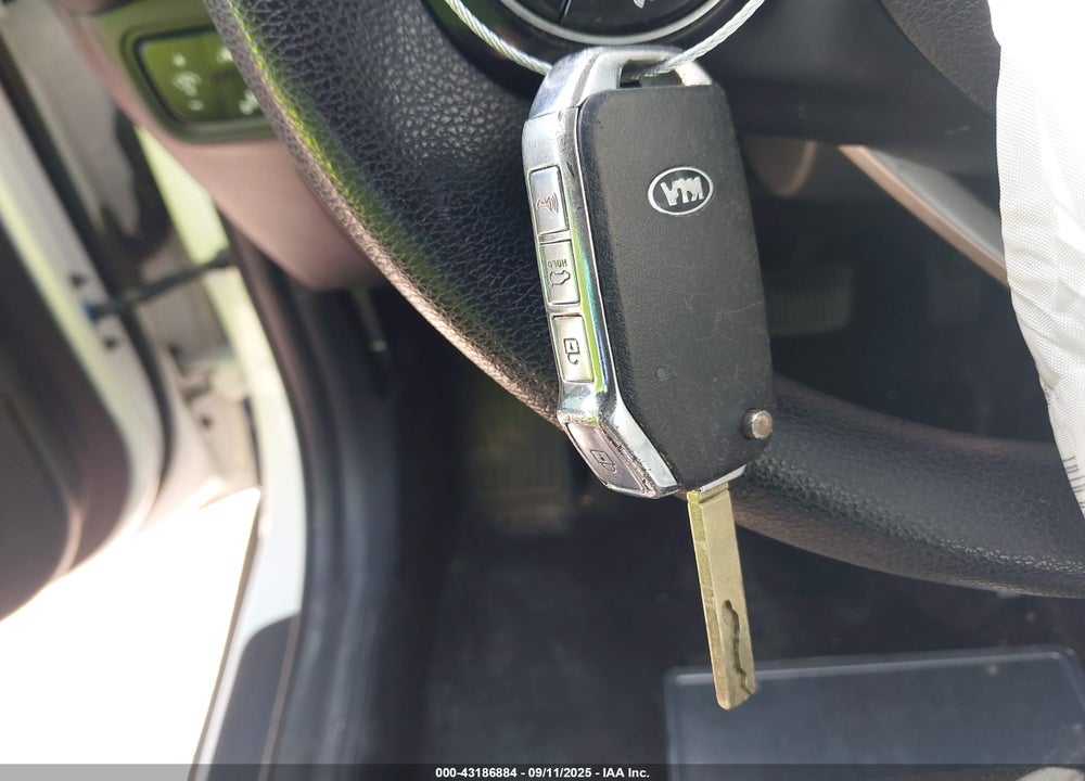 2020 KIA SOUL !/+/S VIN: KNDJ23AU9L7005176