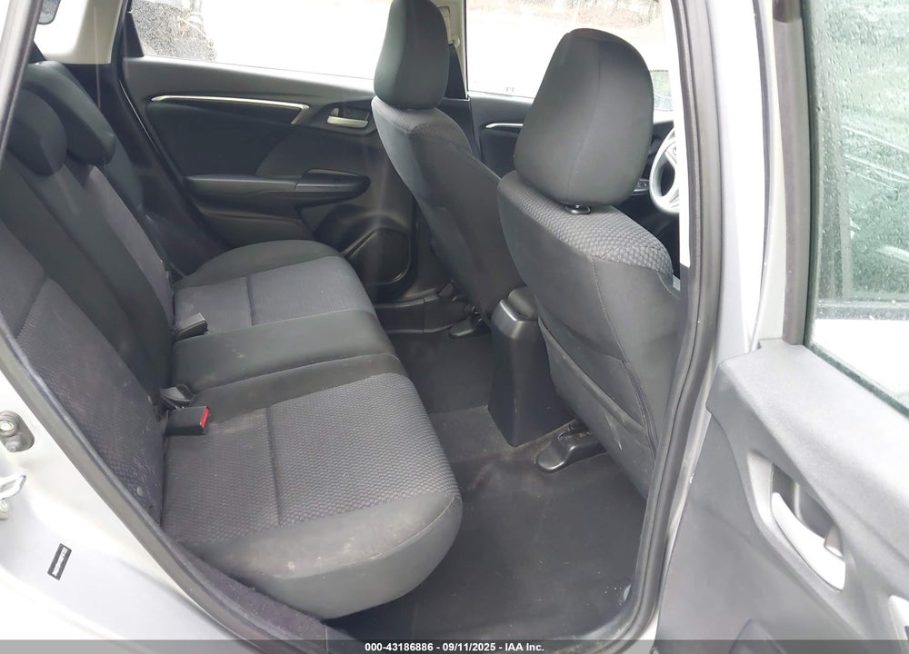 2019 HONDA FIT VIN: 3HGGK5H41KM747332