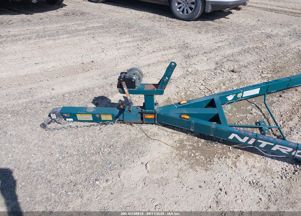 2001 TRACKER MARINE NITRO VIN: 4TM15AH171B001014