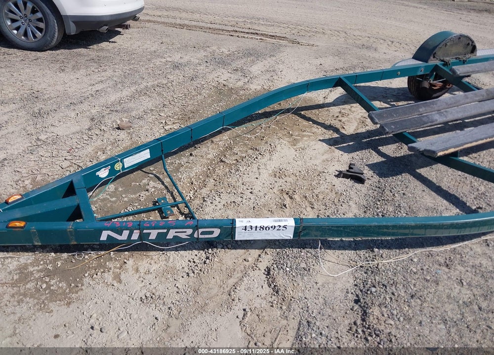 2001 TRACKER MARINE NITRO VIN: 4TM15AH171B001014
