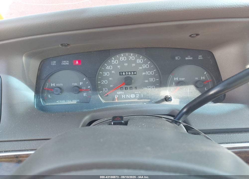 1999 MERCURY GRAND MARQUIS GS VIN: 2MEFM74W5XX733287