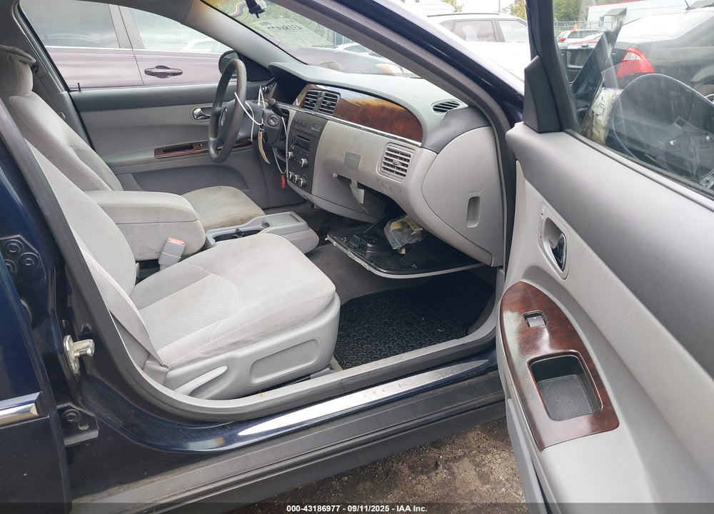 2007 BUICK LACROSSE VIN: 2G4WC582871229802